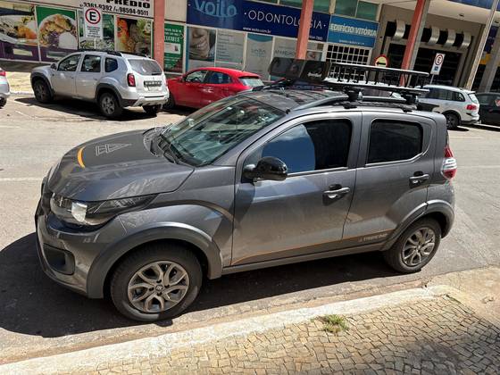 FIAT MOBI 1.0 EVO FLEX TREKKING MANUAL FIAT MOBI 1.0 EVO FLEX TREKKING MANUAL